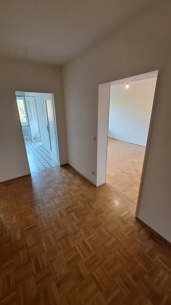 2 Zimmer Wohnung mit 60 m² in München – Bild 5
