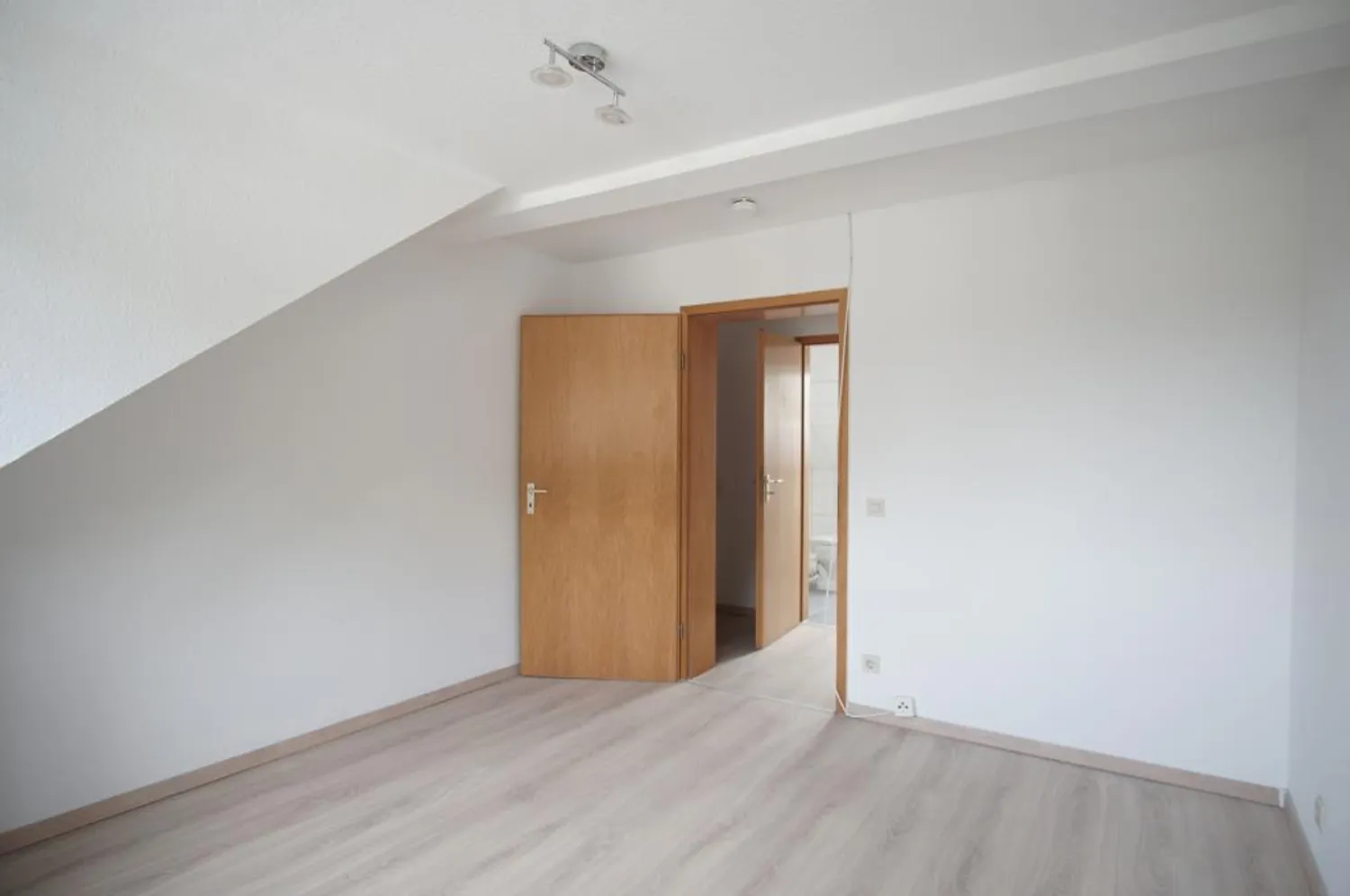 2 Zimmer Wohnung mit 49 m² in Duisburg – Bild 5
