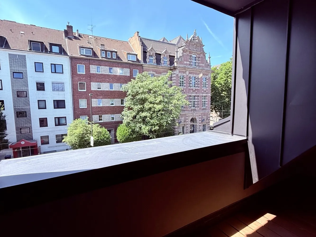 2 Zimmer Wohnung mit 75 m² in Düsseldorf – Bild 6