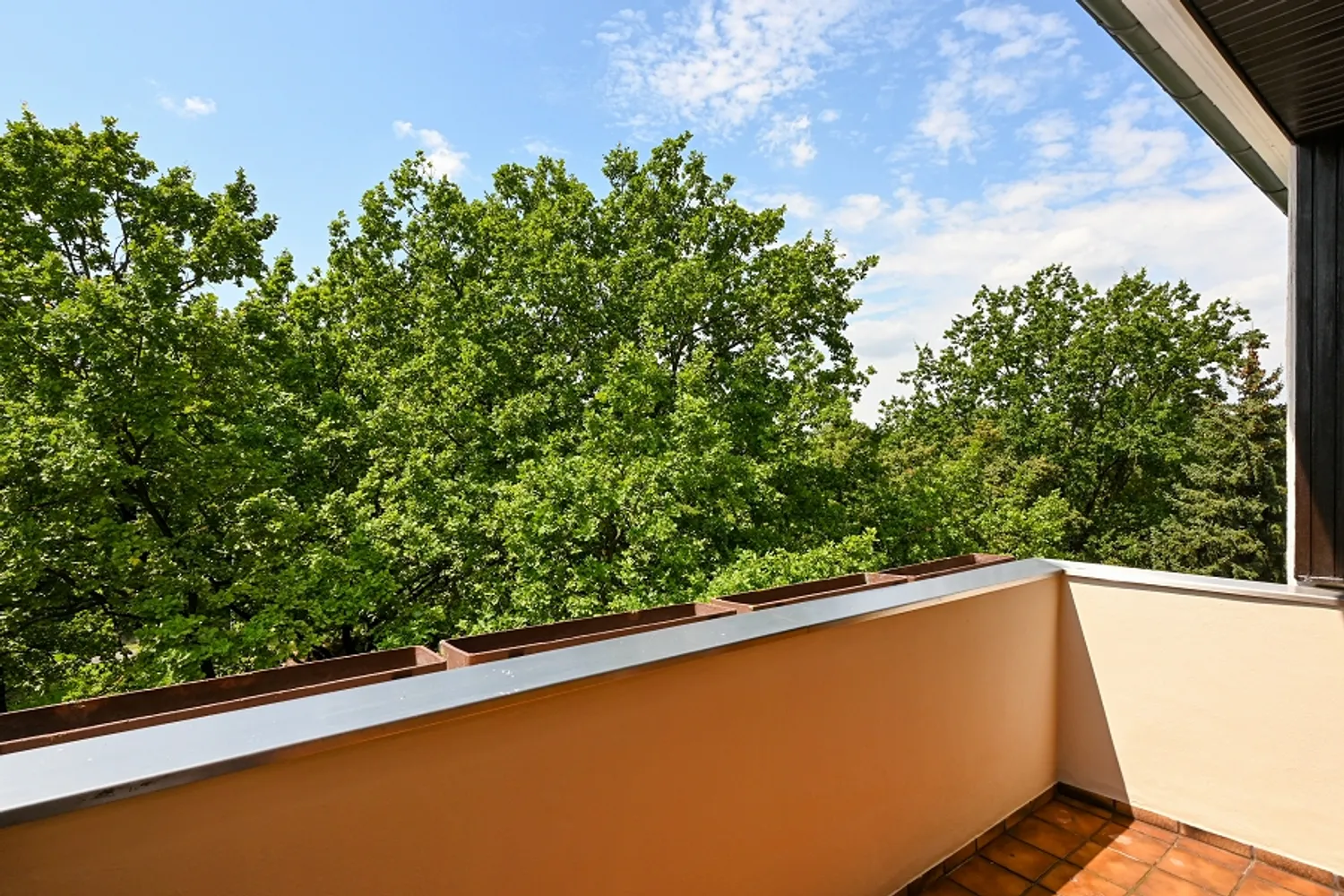 3 Zimmer Wohnung mit 102 m² in Hannover – Bild 9