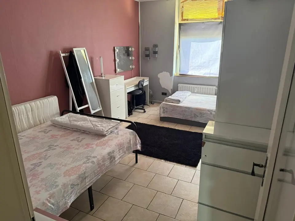 4 Zimmer Wohnung mit 112 m² in Düsseldorf – Bild 4