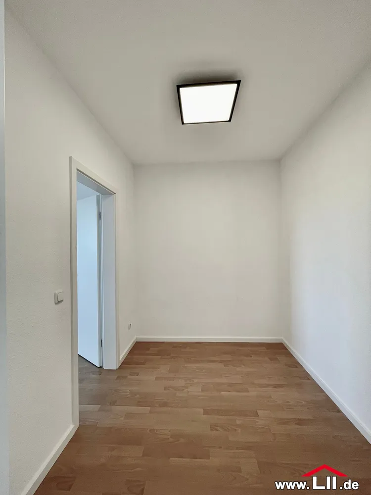 3 Zimmer Wohnung mit 79 m² in Frankfurt am Main – Bild 4