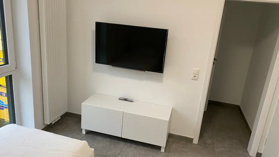 WG-Zimmer mit 30 m² in Frankfurt am Main – Bild 2