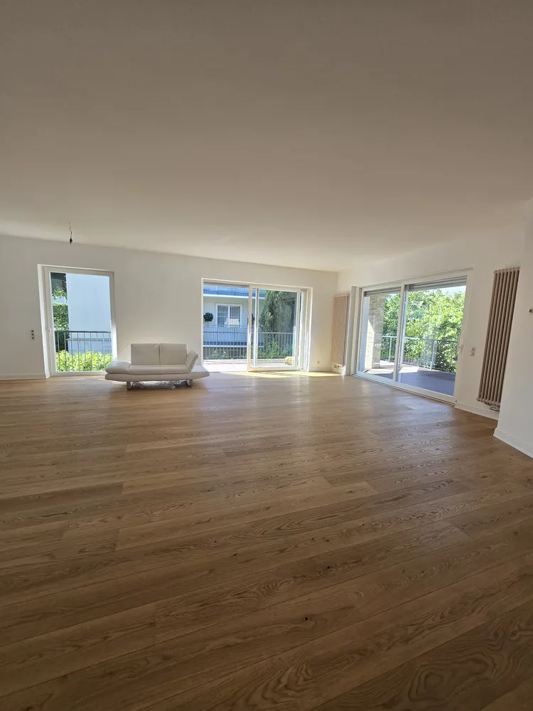 5 Zimmer Wohnung mit 230 m² in Frankfurt am Main – Bild 8