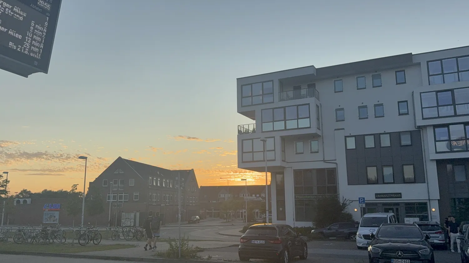 3 Zimmer Wohnung mit 64 m² in Rostock – Bild 1