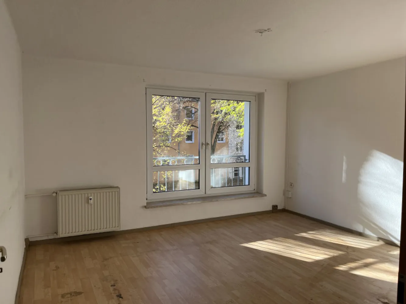3 Zimmer Wohnung mit 64 m² in Weißenfels – Bild 3