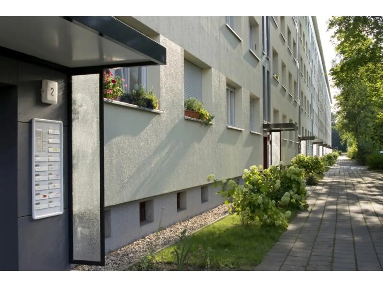 2 Zimmer Wohnung mit 44 m² in Halle (Saale) – Bild 1