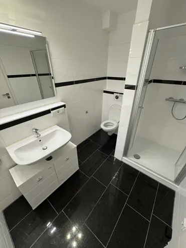 2 Zimmer Wohnung mit 90 m² in Hamburg – Bild 6