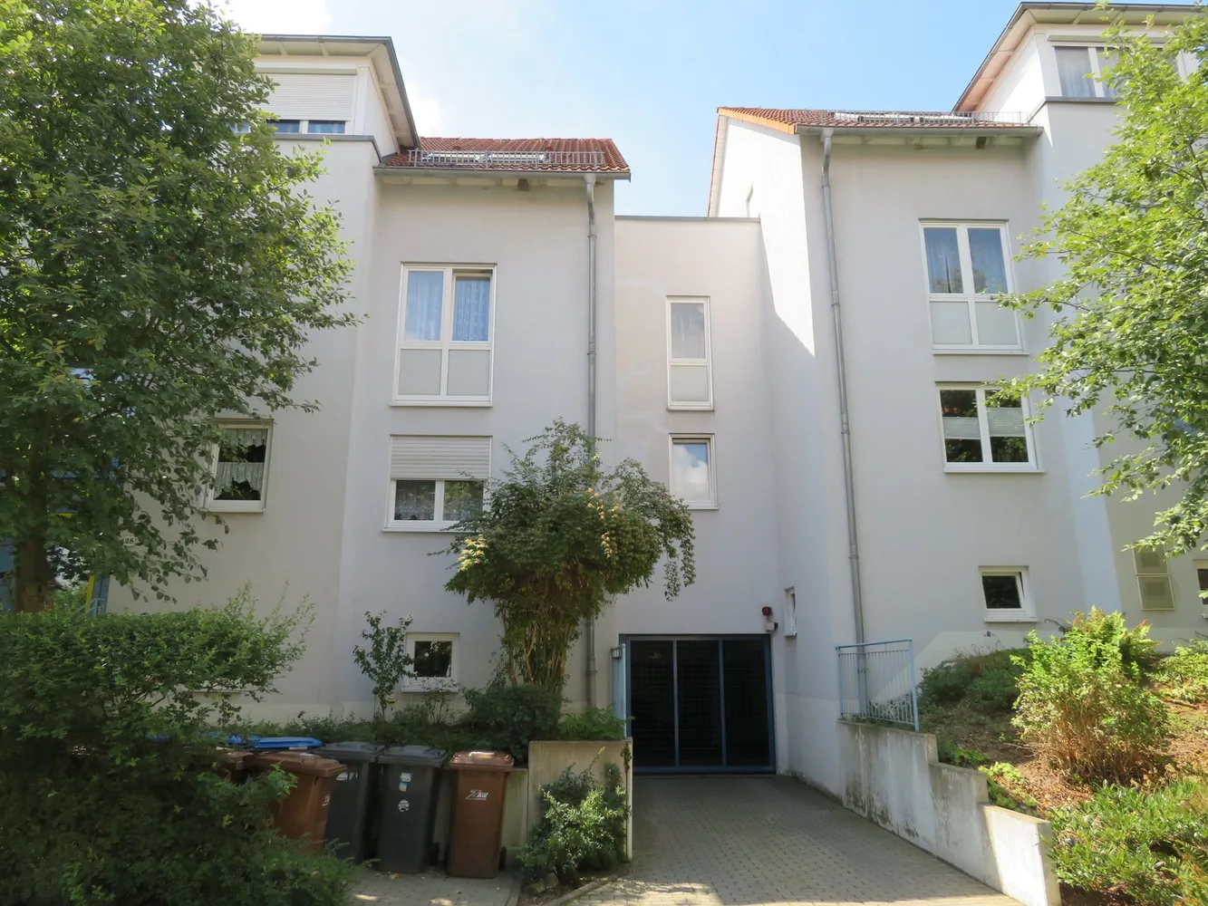 2 Zimmer Wohnung mit 61 m² in Naumburg (Saale) – Bild 1