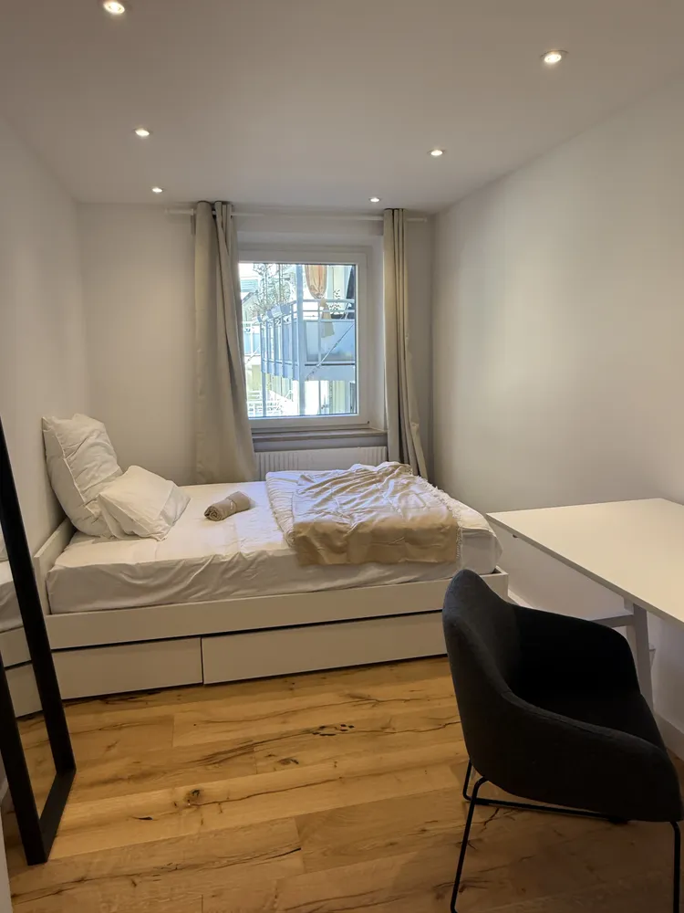 4 Zimmer Wohnung mit 77 m² in München – Bild 3