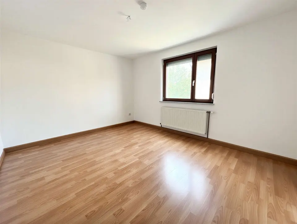 3 Zimmer Wohnung mit 75 m² in Sonneberg – Bild 8