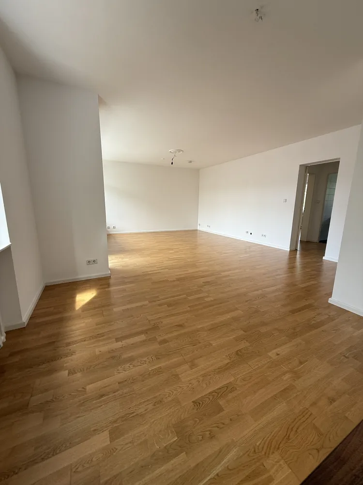 3 Zimmer Wohnung mit 94 m² in Berlin – Bild 5