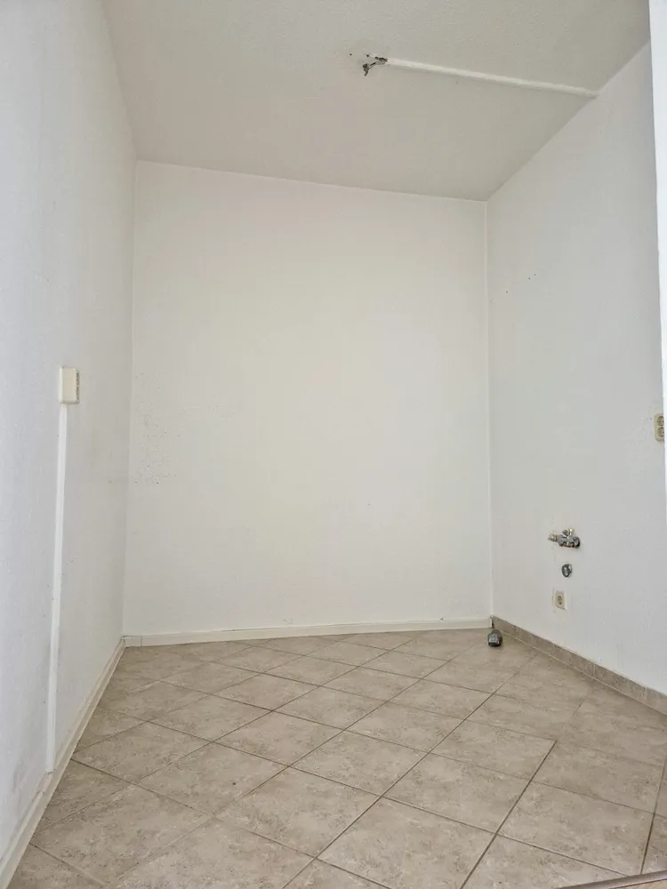 4 room apartment with 68 m² in Chemnitz – Photo 3