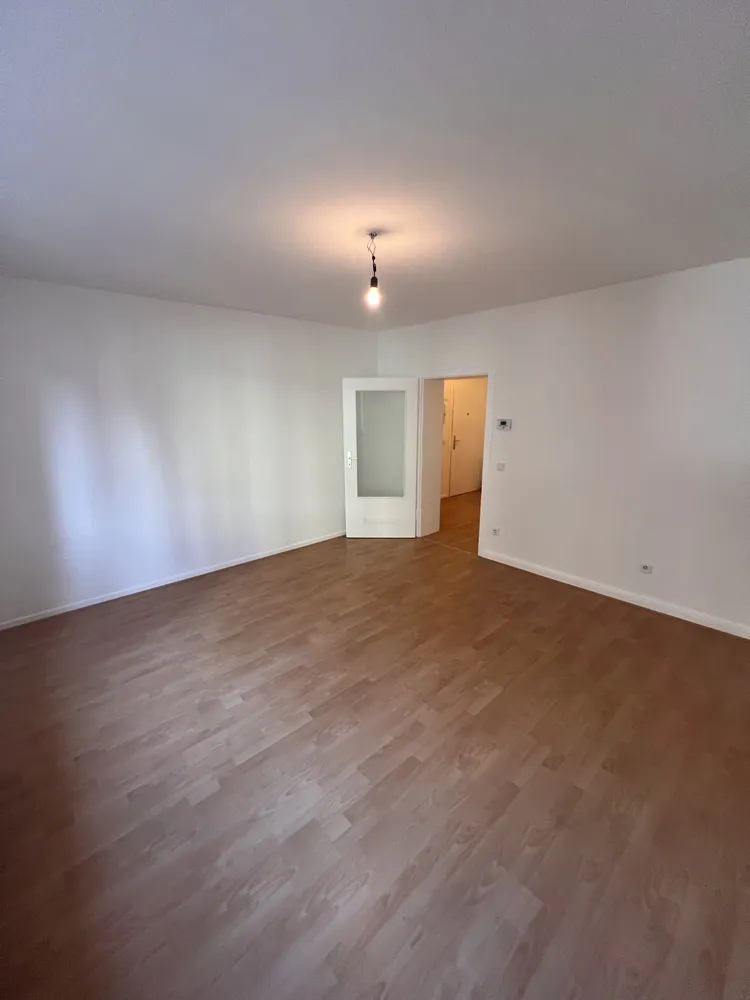 2 Zimmer Wohnung mit 45 m² in Düsseldorf – Bild 11