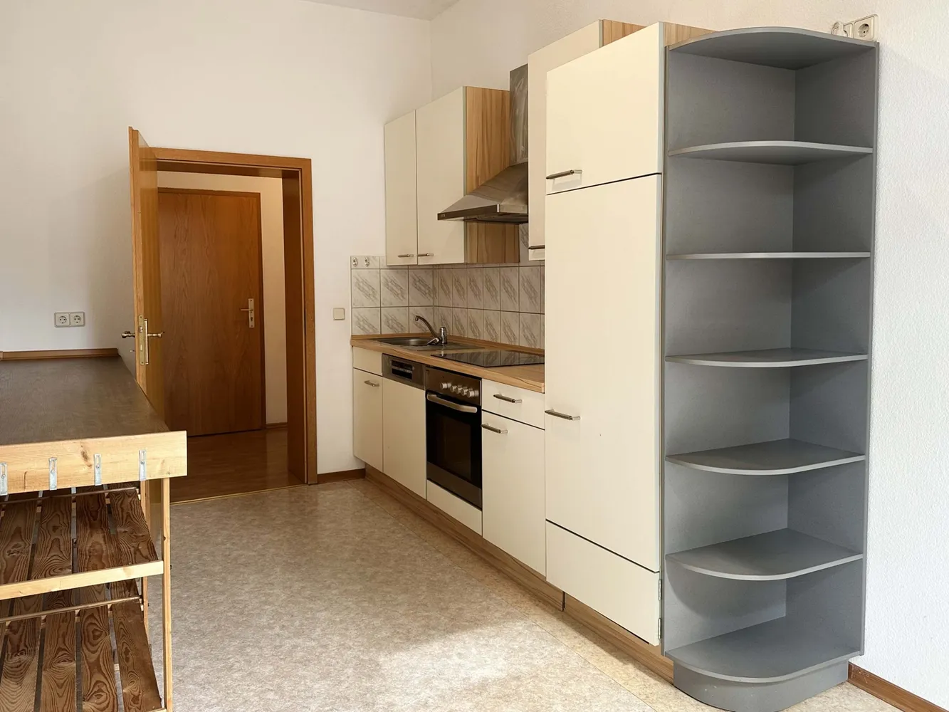 2 Zimmer Wohnung mit 75 m² in Halle (Saale) – Bild 6