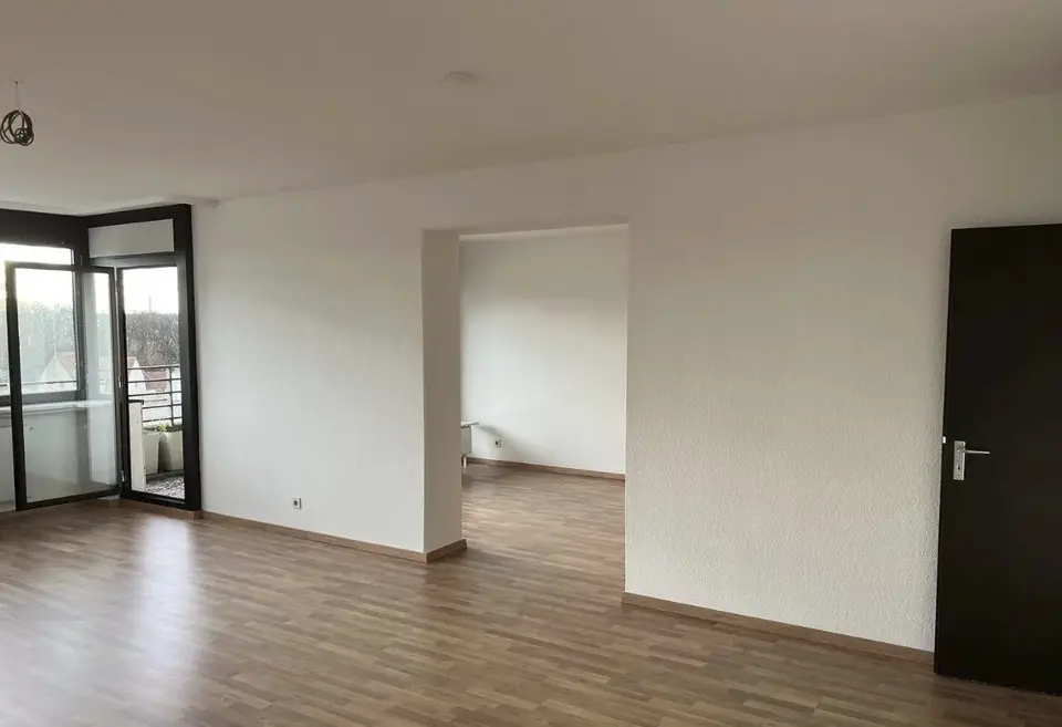4 Zimmer Wohnung mit 123 m² in Bonn – Bild 3