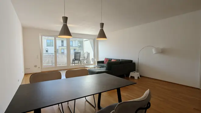 3 Zimmer Wohnung mit 100 m² in München – Bild 2