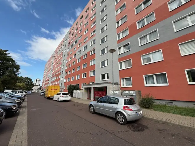 2 Zimmer Wohnung mit 49 m² in Magdeburg – Bild 1