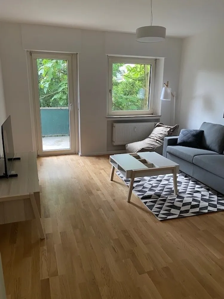 2 room apartment with 56 m² in Frankfurt am Main – Photo 1