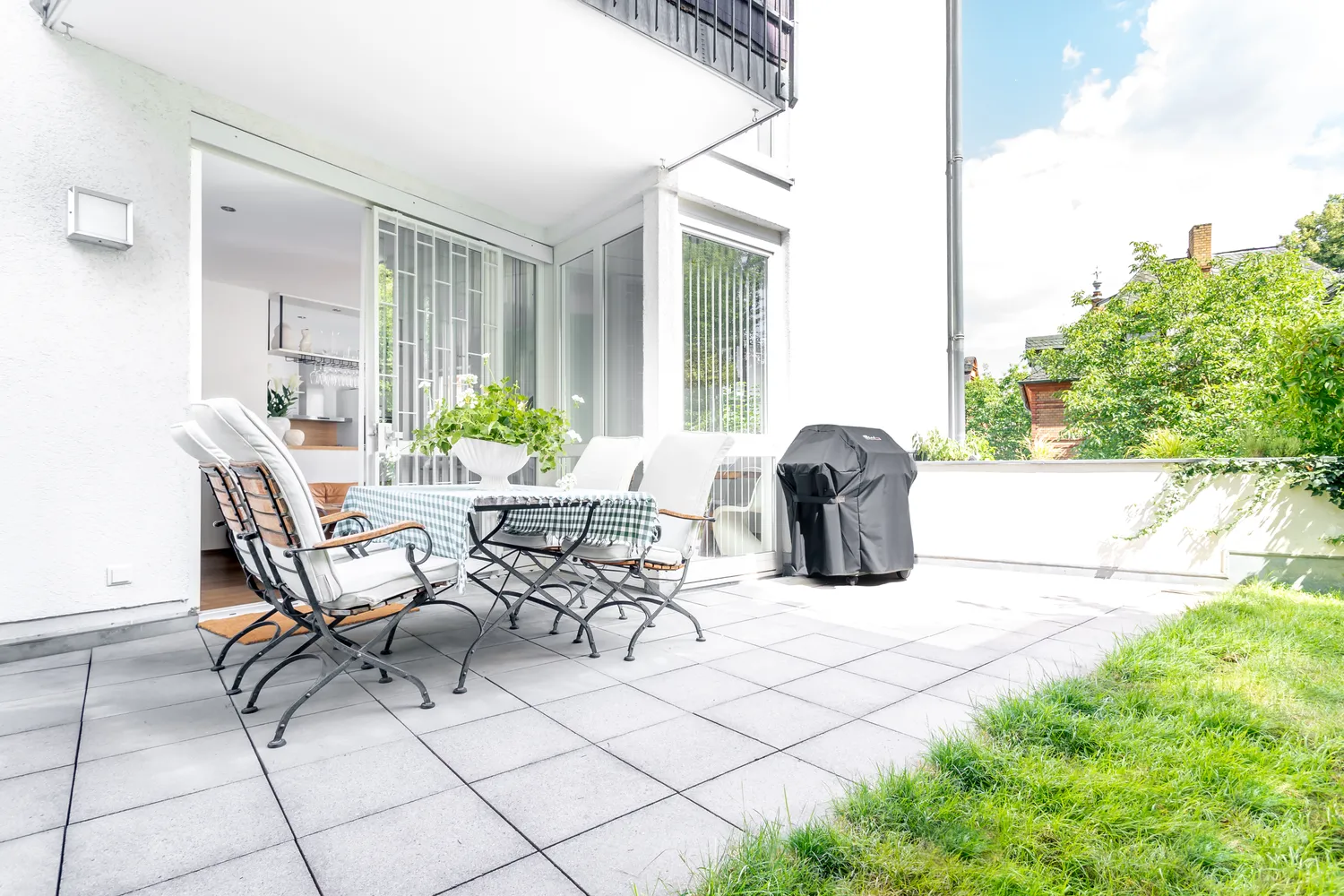 2 room apartment with 63 m² in Wiesbaden – Photo 1