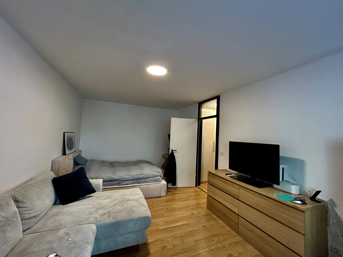 1 room apartment with 30 m² in Munich – Photo 5