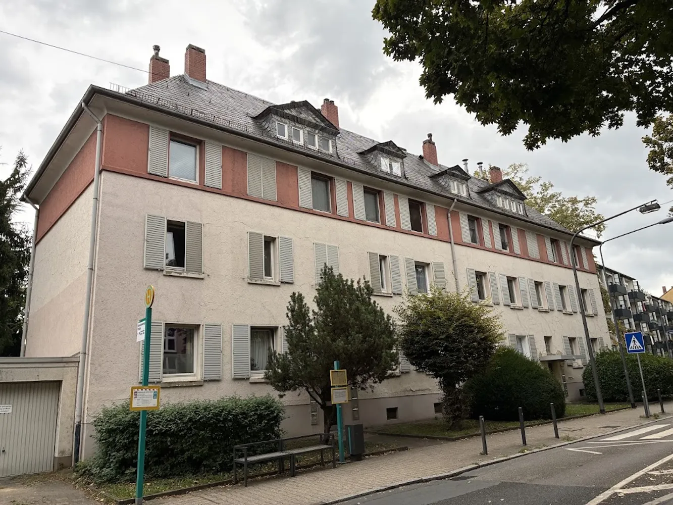 2 room apartment with 44 m² in Frankfurt am Main – Photo 1