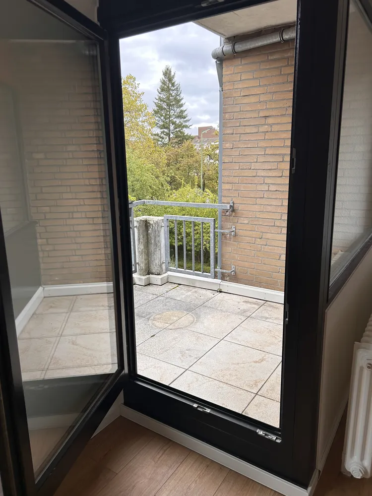 1 Zimmer Wohnung mit 35 m² in Neuss – Bild 2