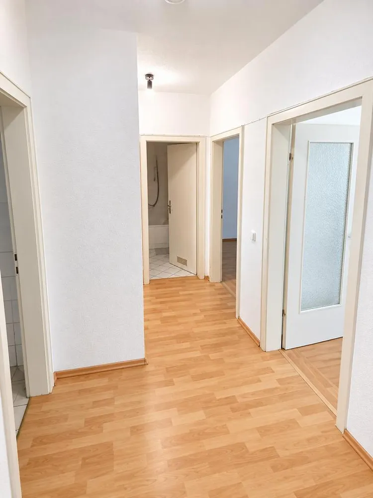 3 Zimmer Wohnung mit 65 m² in Karlsruhe – Bild 8