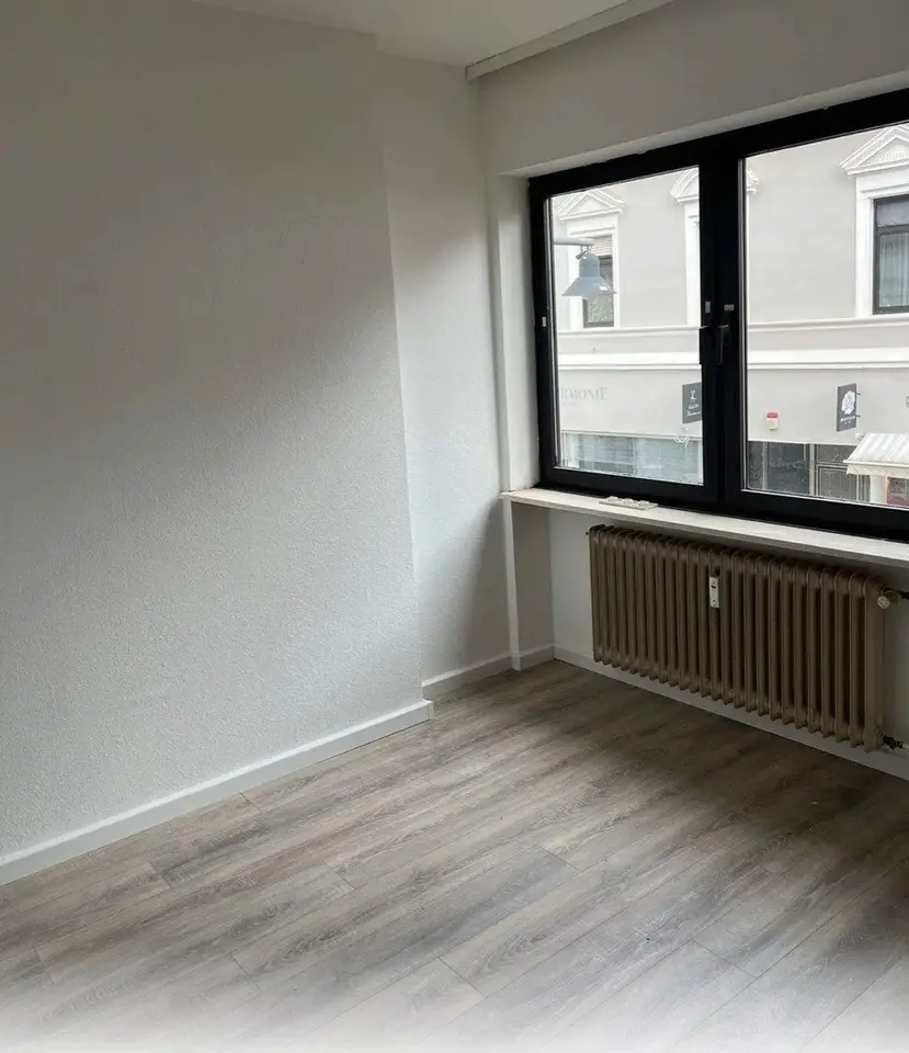 6 Zimmer Wohnung mit 108 m² in Saarbrücken – Bild 9