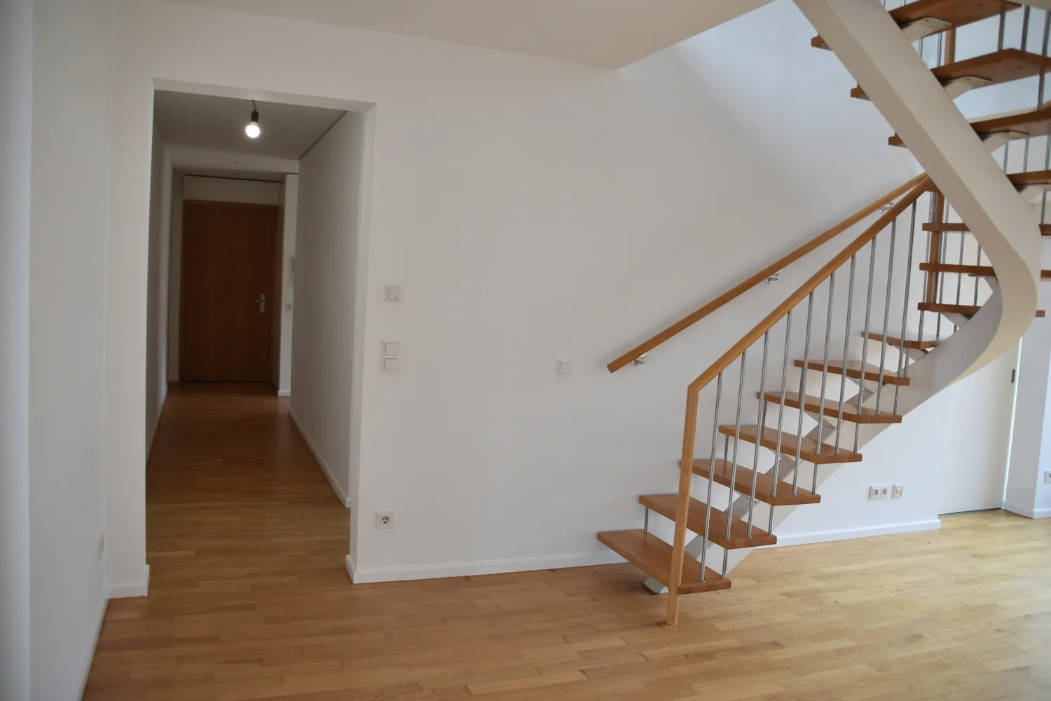 4 Zimmer Wohnung mit 227 m² in Berlin – Bild 3