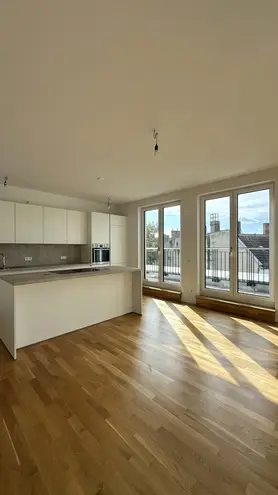 5 Zimmer Wohnung mit 173 m² in Berlin – Bild 2