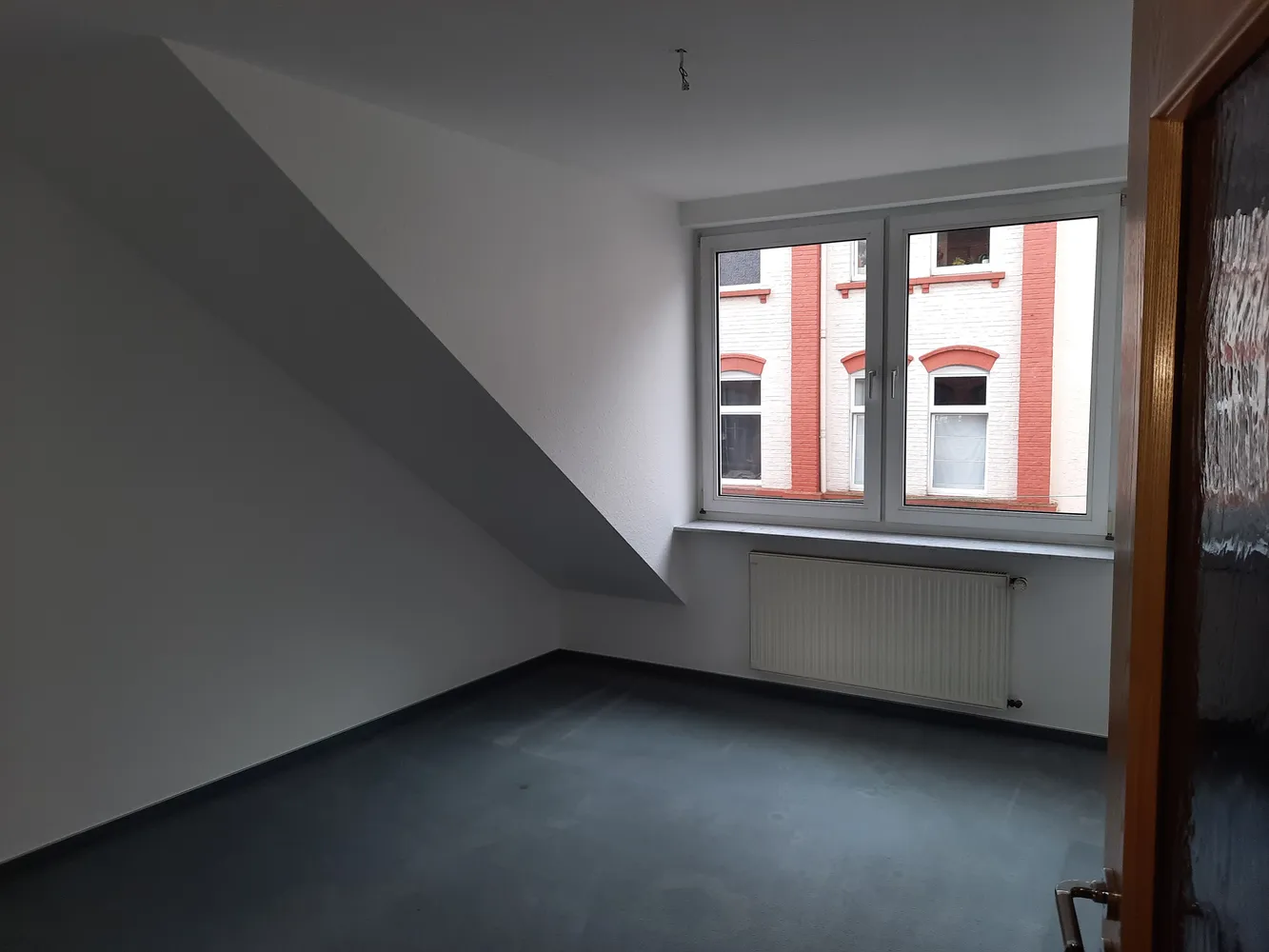 6 Zimmer Wohnung mit 230 m² in Wuppertal – Bild 10