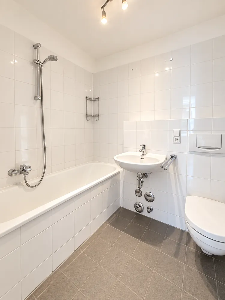 3 room apartment with 69 m² in Oldenburg – Photo 6