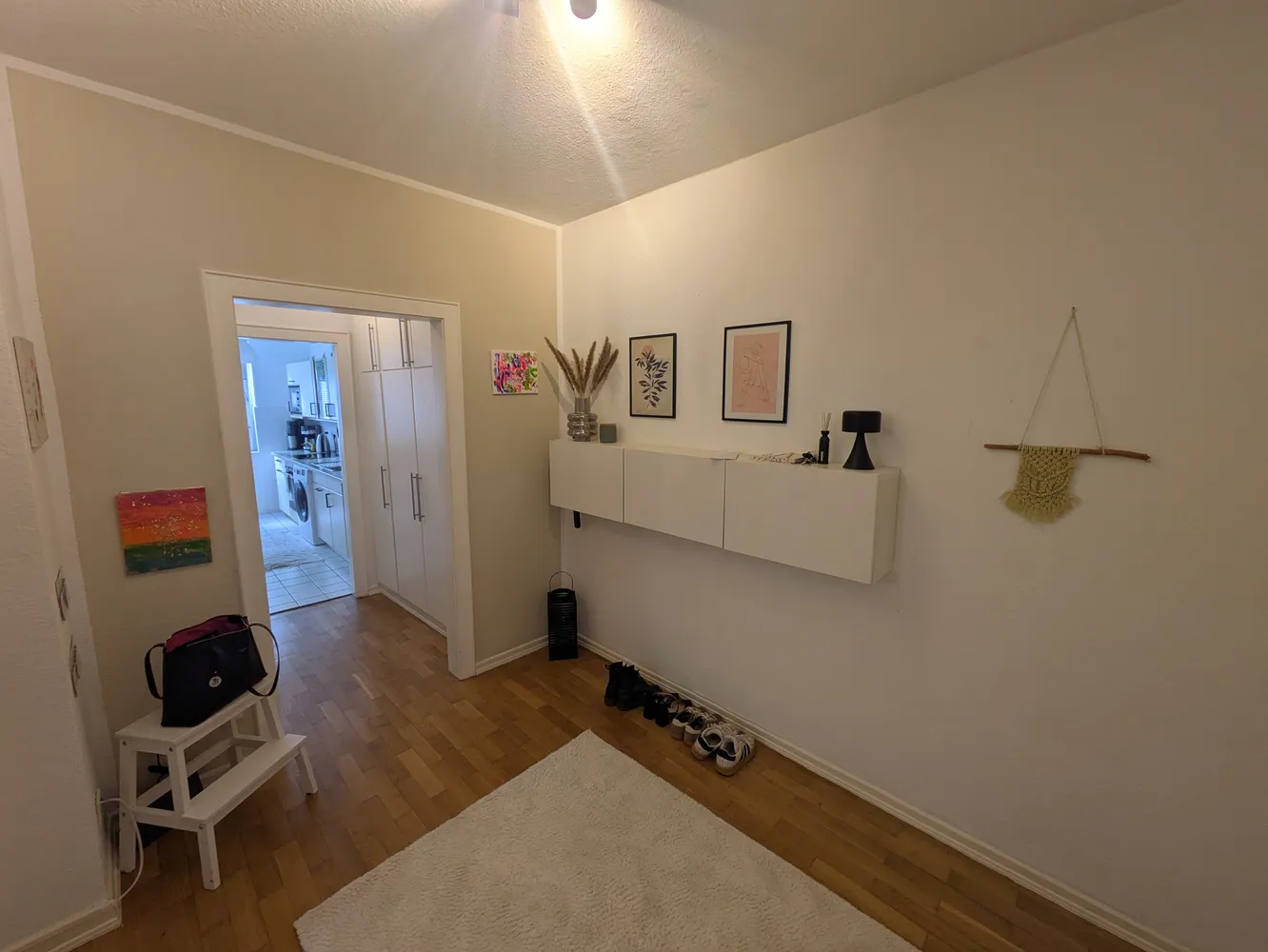 3 Zimmer Wohnung mit 82 m² in Hamburg – Bild 2