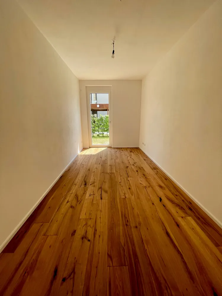 3 room apartment with 92 m² in Augsburg – Photo 4