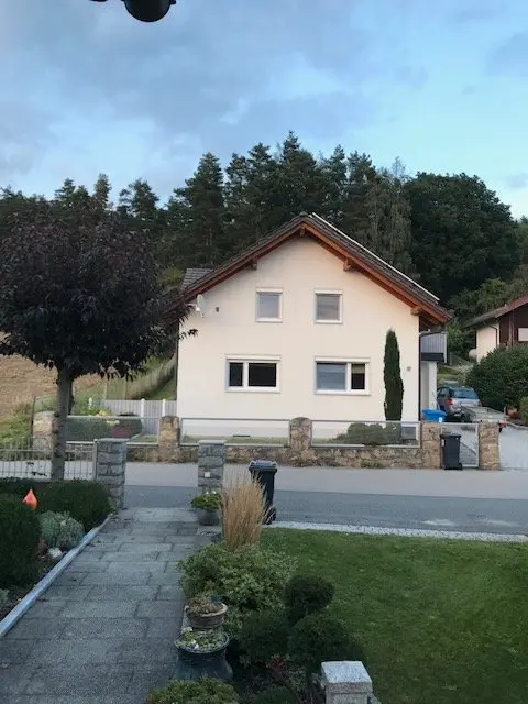 7 Zimmer Haus mit 100 m² in Cham – Bild 3