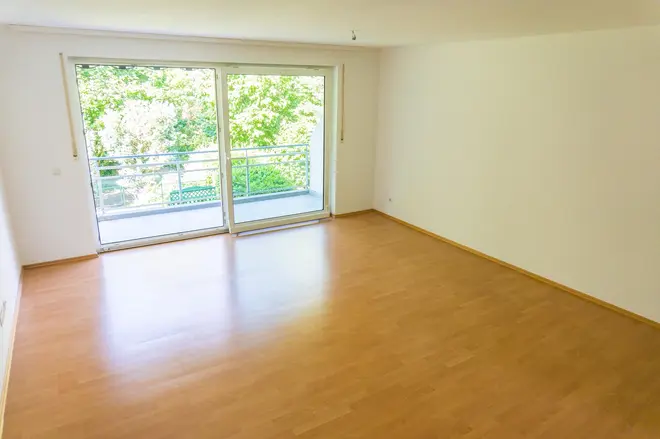 3 Zimmer Wohnung mit 90 m² in Nürnberg – Bild 2