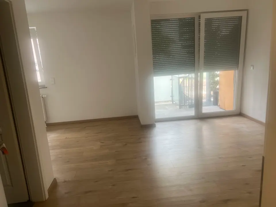 5 Zimmer Wohnung mit 117 m² in Mannheim – Bild 2