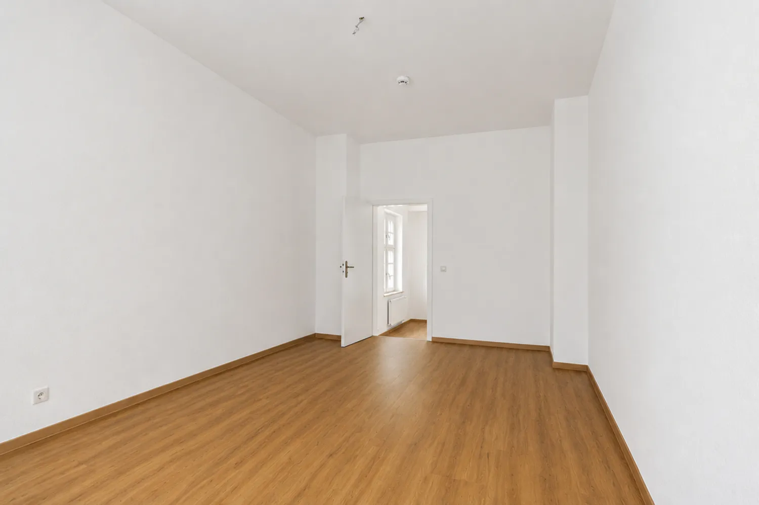 4 Zimmer Wohnung mit 118 m² in Halle (Saale) – Bild 10
