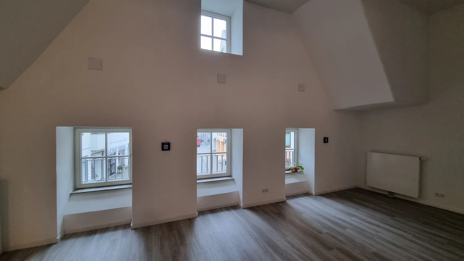 1 Zimmer Wohnung mit 74 m² in Ingolstadt – Bild 2