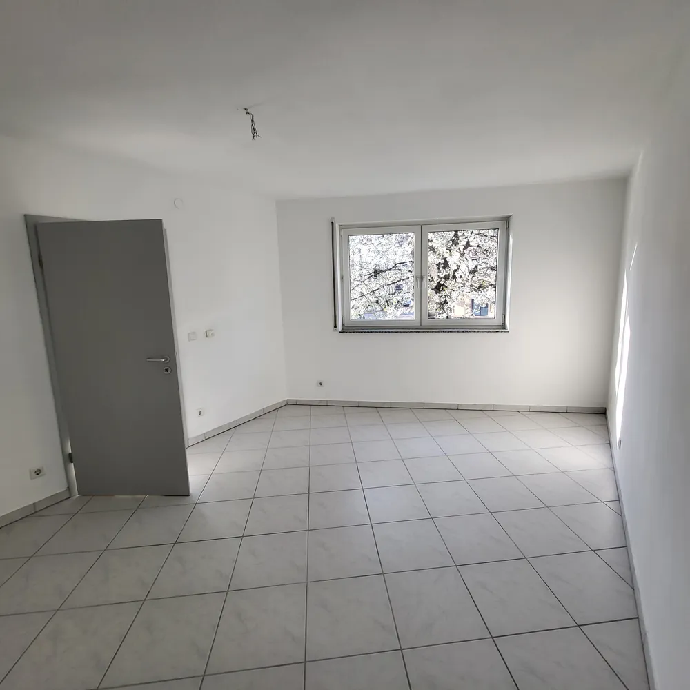 2 Zimmer Wohnung mit 78 m² in Worms – Bild 1