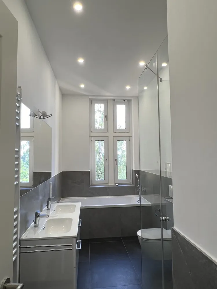 4 Zimmer Wohnung mit 142 m² in Berlin – Bild 4