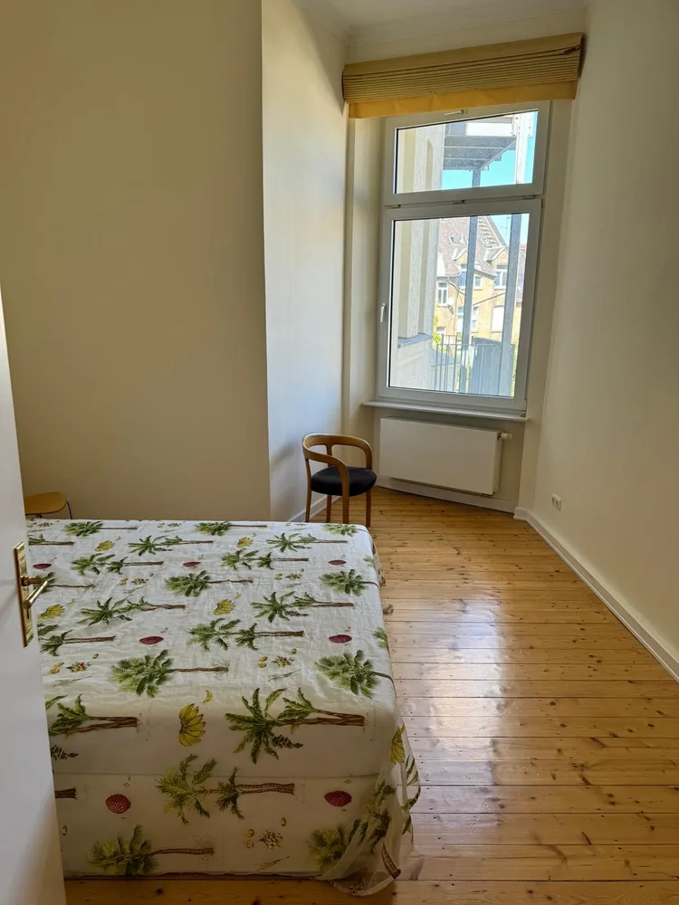 4 Zimmer Wohnung mit 100 m² in Wiesbaden – Bild 8