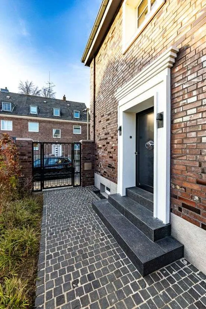 6 Zimmer Haus mit 185 m² in Meerbusch – Bild 8
