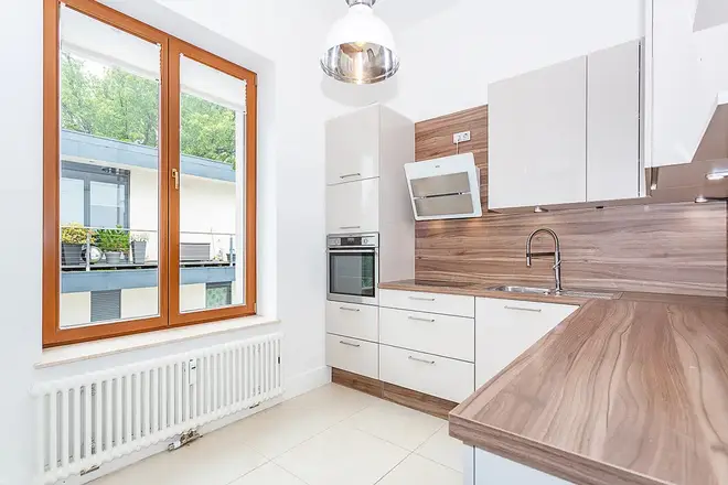 3 Zimmer Wohnung mit 92 m² in Berlin – Bild 2