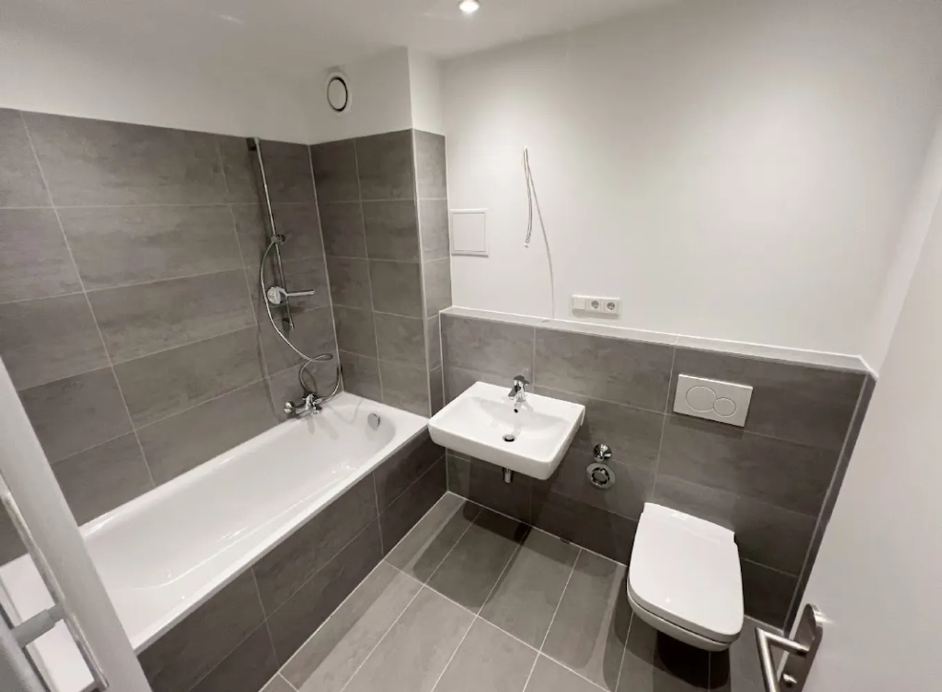 6 Zimmer Wohnung mit 150 m² in Köln – Bild 4