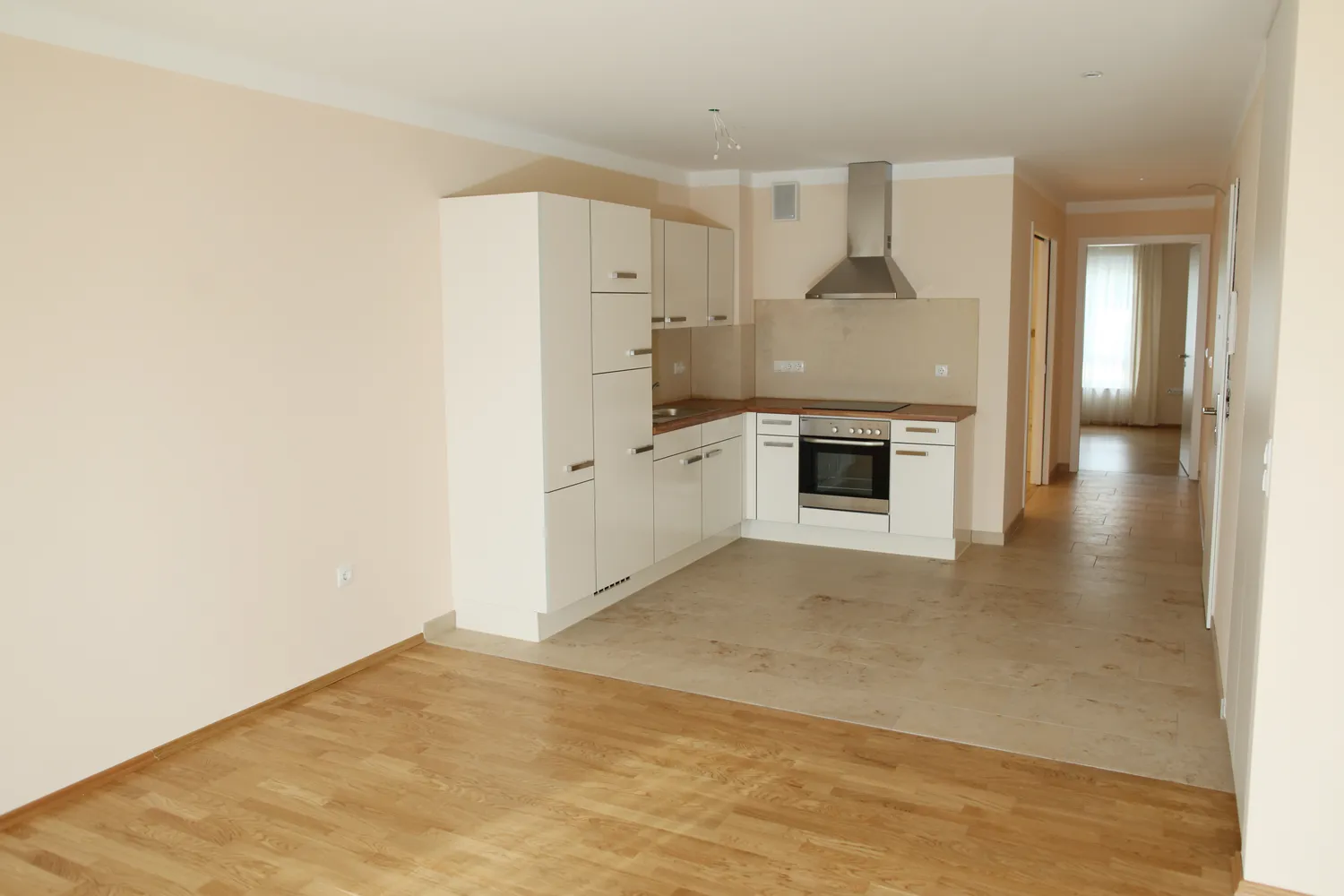 2 Zimmer Wohnung mit 60 m² in Bonn – Bild 2