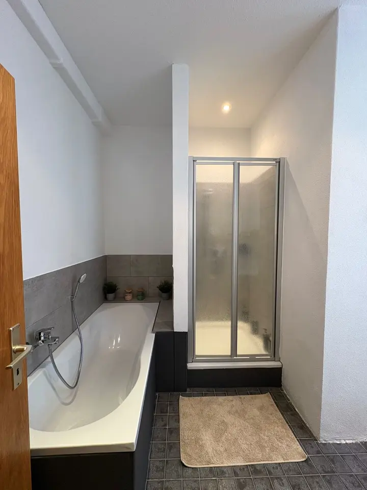5 Zimmer Wohnung mit 115 m² in Sonneberg – Bild 8