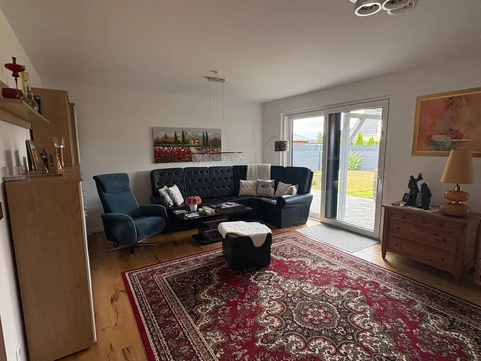 4 Zimmer Wohnung mit 140 m² in Bitterfeld-Wolfen – Bild 8