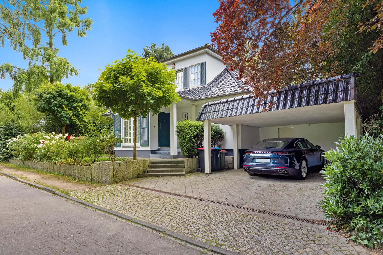5 Zimmer Haus mit 206 m² in Hamburg – Bild 2